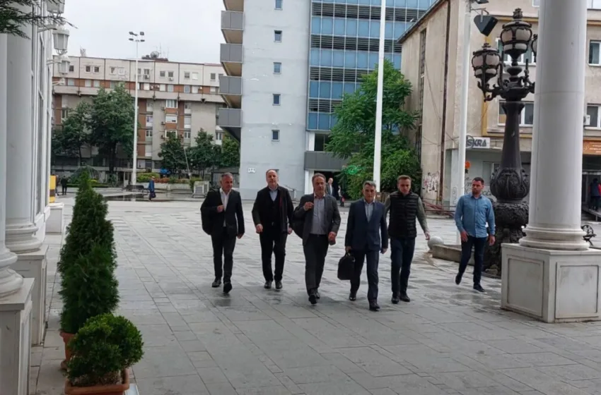  Вреди кај ВМРО-ДПМНЕ, Алиу очекува следниот состанок да биде поконкретен