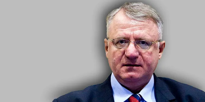  ШЕШЕЉ ЗА СИЛЈАНОВСКА ДАВКОВА: Таа ми е колешка по уставно право и исправно постапува