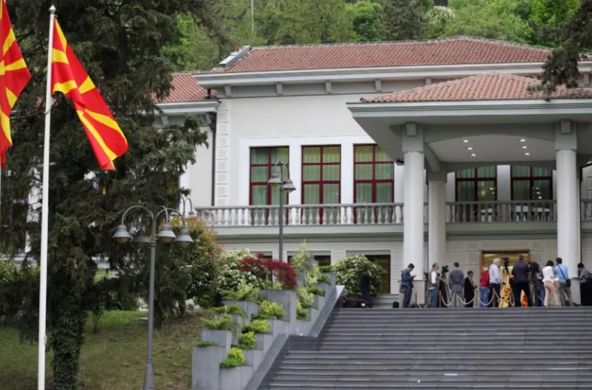  Кои се досегашните претседатели на Македонија?!