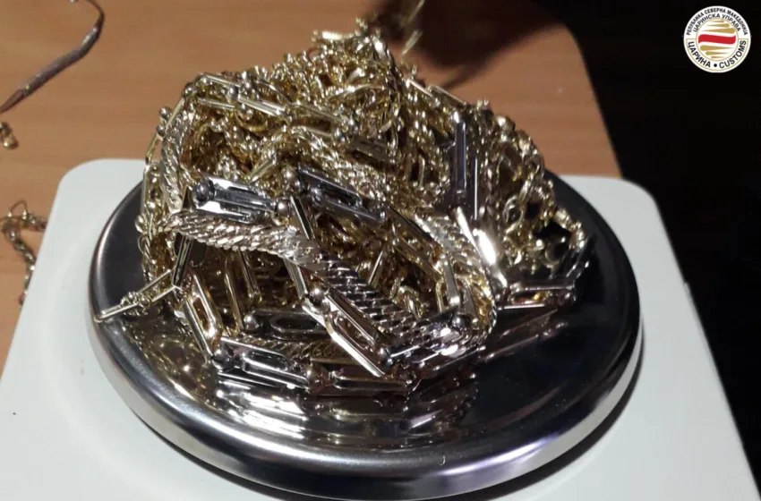  Запленети 4,8 килограми злато при влез на ГП Богородица