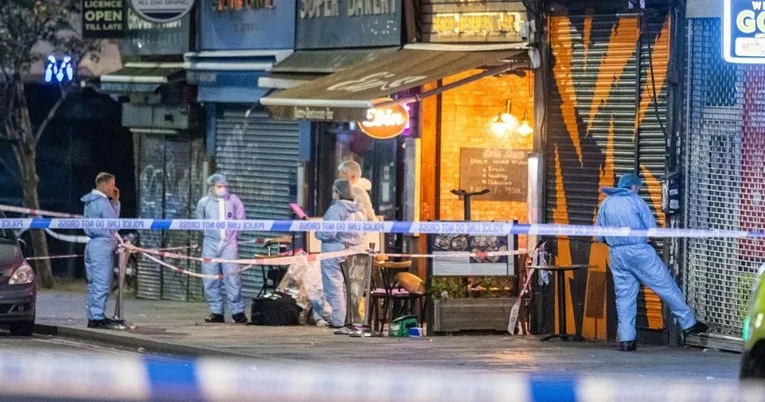  Деветгодишното девојче кое беше застрелано во престрелка во Лондон се бори за живот