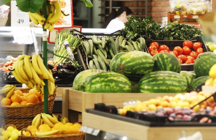  Ќе поевтини овошјето, оризот, гравот со одлука на Владата