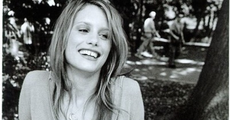  Почина Џорџина Купер, познат супермодел во 90-тите