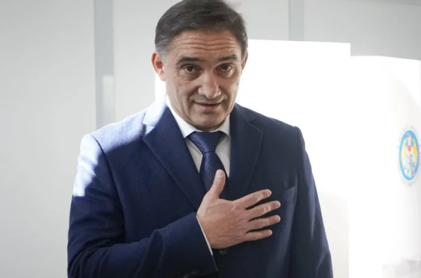  Стојаногло води на претседателските избори во Молдавија со 51,36 отсто од гласовите