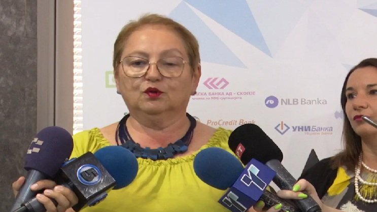 Министерката за образование Весна Јаневска најавува дигитализација на свидетелствата од 2026 година во основно и средно образование.